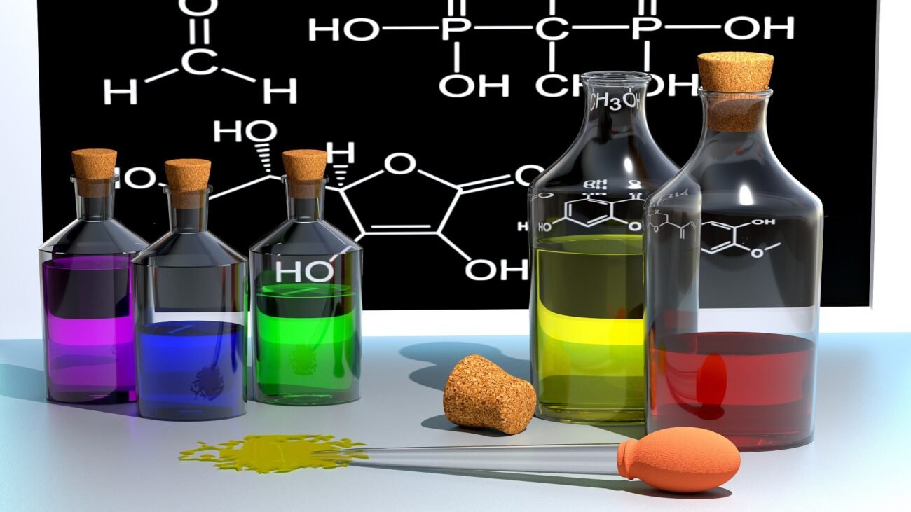 Vergelijking tussen 2F-Ketamine en ketamine in een laboratorium
